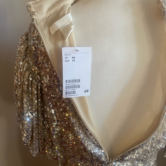 H and M sparkle dress, never worn, size XS - Picture 4 of 4